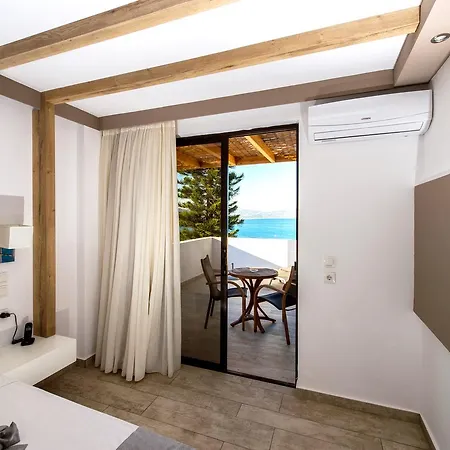 Lindian Jewel And Hotel 3*