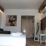 Lindian Jewel And Hotel 3*