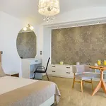 Lindian Jewel And Hotel
