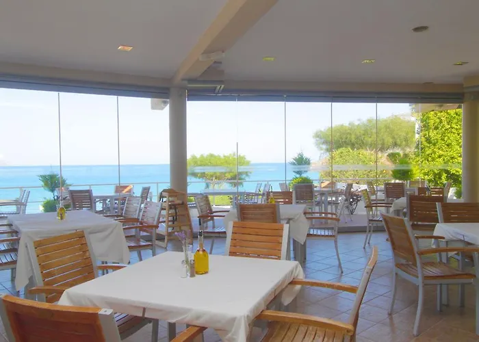 מלון Lindian Jewel And לינדוס