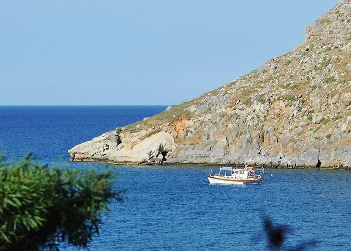 מלון Lindian Jewel And