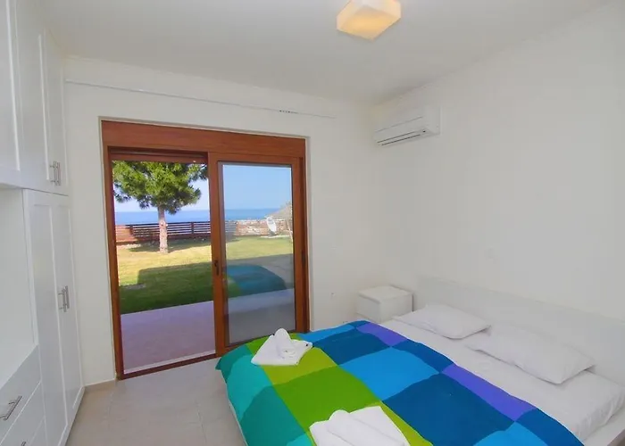 Hotel Lindian Jewel And 3*