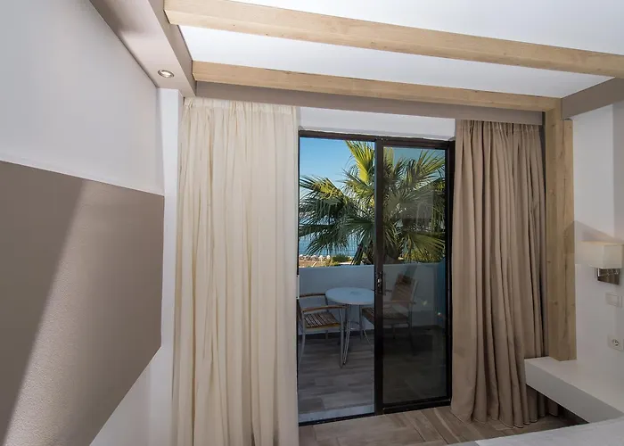 Hotel Lindian Jewel And