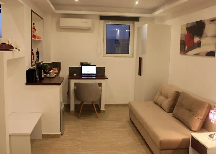 Lindian Jewel And מלון לינדוס