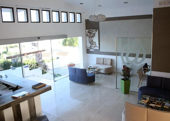 Hotel Lindian Jewel And 3*