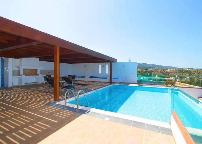 Lindian Jewel And 3*