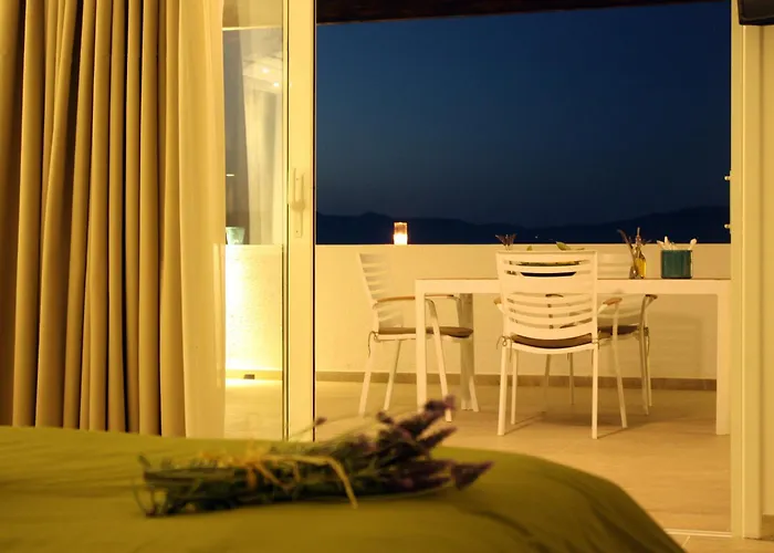 Lindian Jewel And Líndos